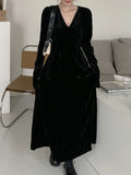 Women's Vintage Velvet Black Long Dress Elegant V-Neck A-Line Dresses Casual Chic Prom Party Robe Winter Fashion New