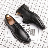 Young Men Concise Leisure Leather Shoes Light Brown Fashion Business Dress Shoes Career Barber Shoes Quality Free Shipping Black