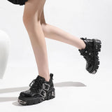 Men and Women Vintage Rock Couple Shoes Dark Punk Leather Retro Boots Metal Niche Design Unisex Single Platform Shoes